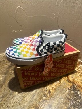 NWT Vans Kids Rainbow Checkerboard Slip-On Sneakers